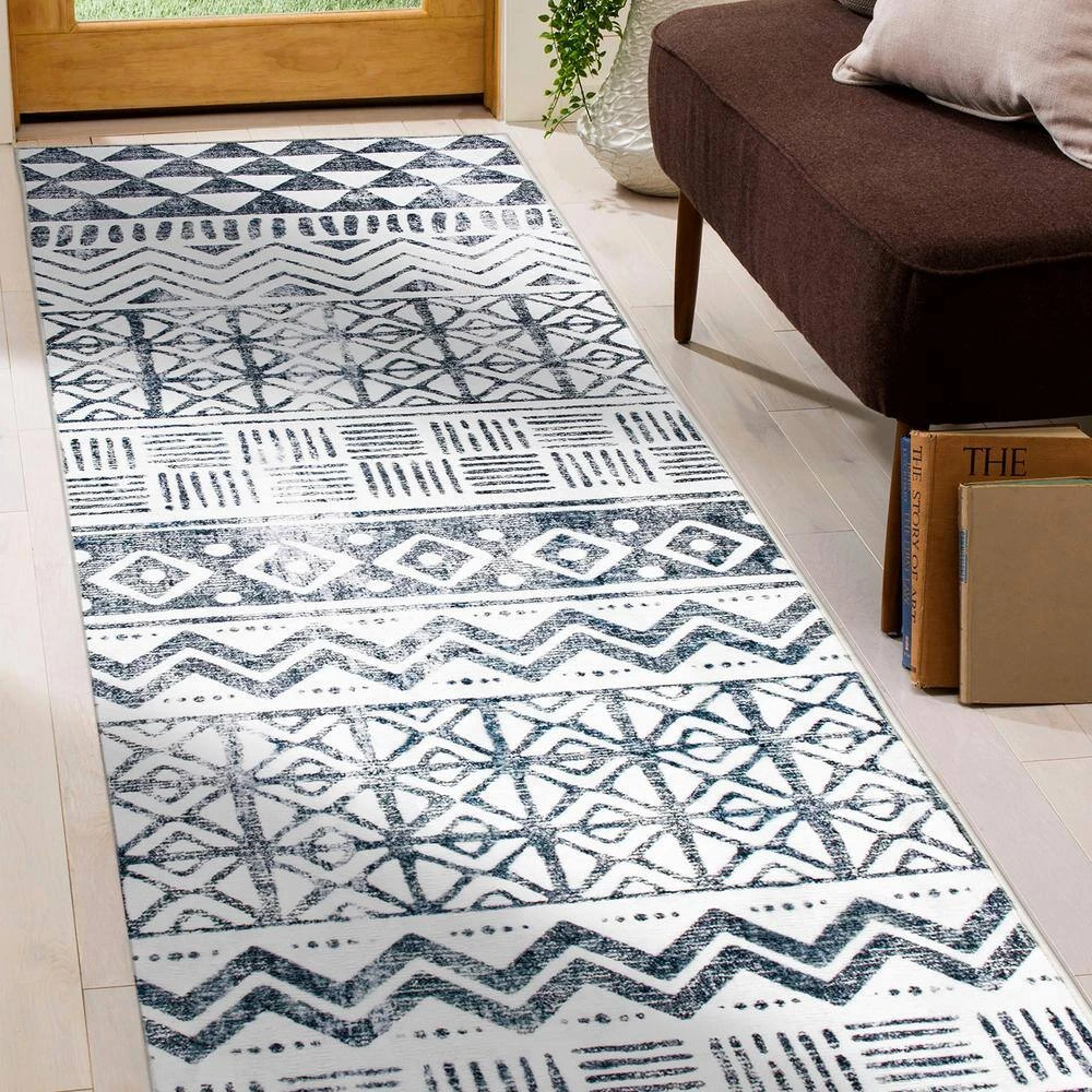 Gray 2 ft. x 7 ft. Bohemian Geometric Machine Washable Runner Rug by World Rug Gallery 4 Gray 2 ft. x 7 ft. Bohemian Geometric Machine Washable Runner Rug by World Rug Gallery - Image 4