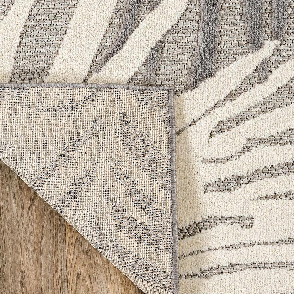 Gray 5 ft. x 7 ft. Contemporary Tropical Large Floral Indoor/Outdoor Area Rug by World Rug Gallery 3 Gray 5 ft. x 7 ft. Contemporary Tropical Large Floral Indoor/Outdoor Area Rug by World Rug Gallery - Image 3