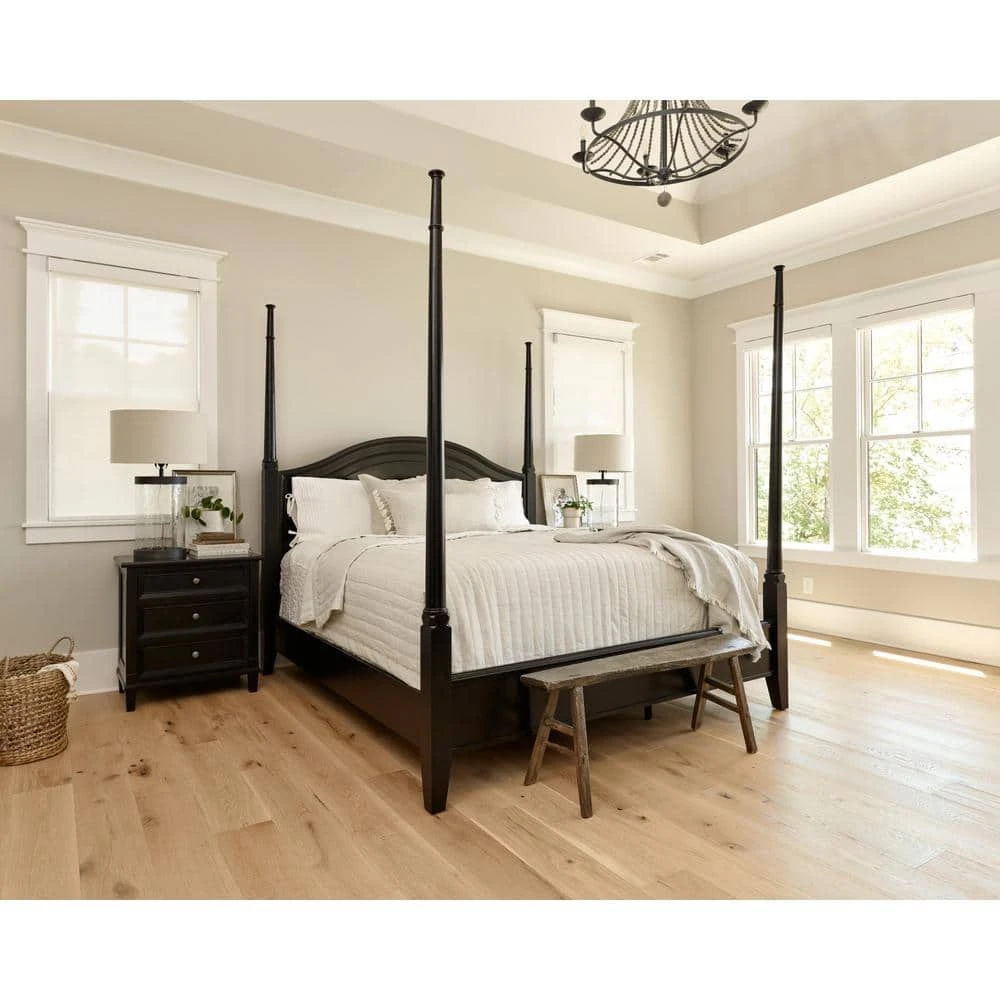 Richmond Oak 7-1/2 in. W Lancaster Engineered Hardwood Flooring (31.09 sq. ft./case) by Shaw 3 Richmond Oak 7-1/2 in. W Lancaster Engineered Hardwood Flooring (31.09 sq. ft./case) by Shaw - Image 3