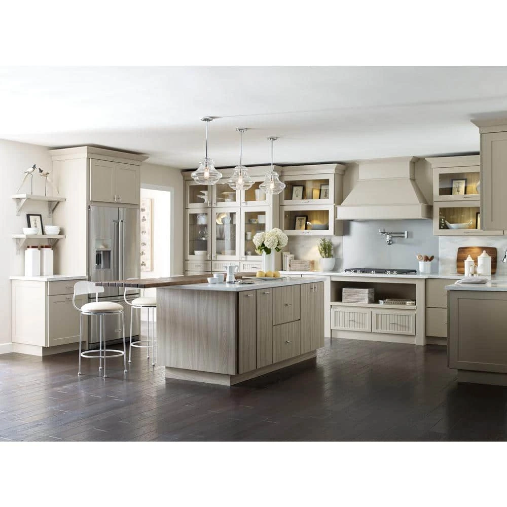 Canyon Hickory 5 in. W Shadow Engineered Hardwood Flooring (23.66 sq. ft./case) by Shaw 5 Canyon Hickory 5 in. W Shadow Engineered Hardwood Flooring (23.66 sq. ft./case) by Shaw - Image 5