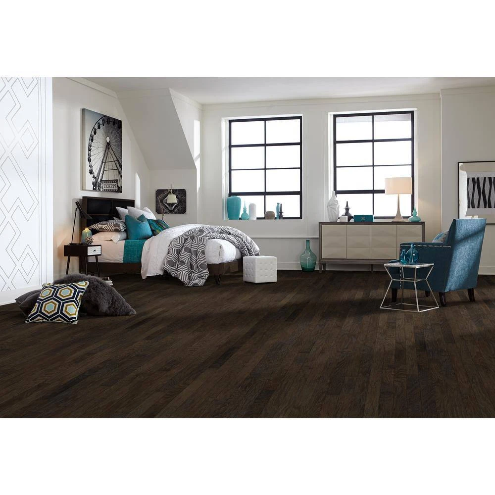 Western Hickory 5 in. W Winter Grey Engineered Hardwood Flooring (23.66 sq. ft./case) by Shaw 6 Western Hickory 5 in. W Winter Grey Engineered Hardwood Flooring (23.66 sq. ft./case) by Shaw - Image 6